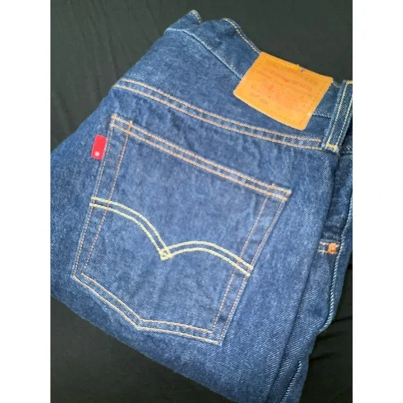 NWOT Levi's 501 Selvage Red Tab Button Fly Straight Blue Denim Jeans Sz 33x32 - Picture 13 of 16